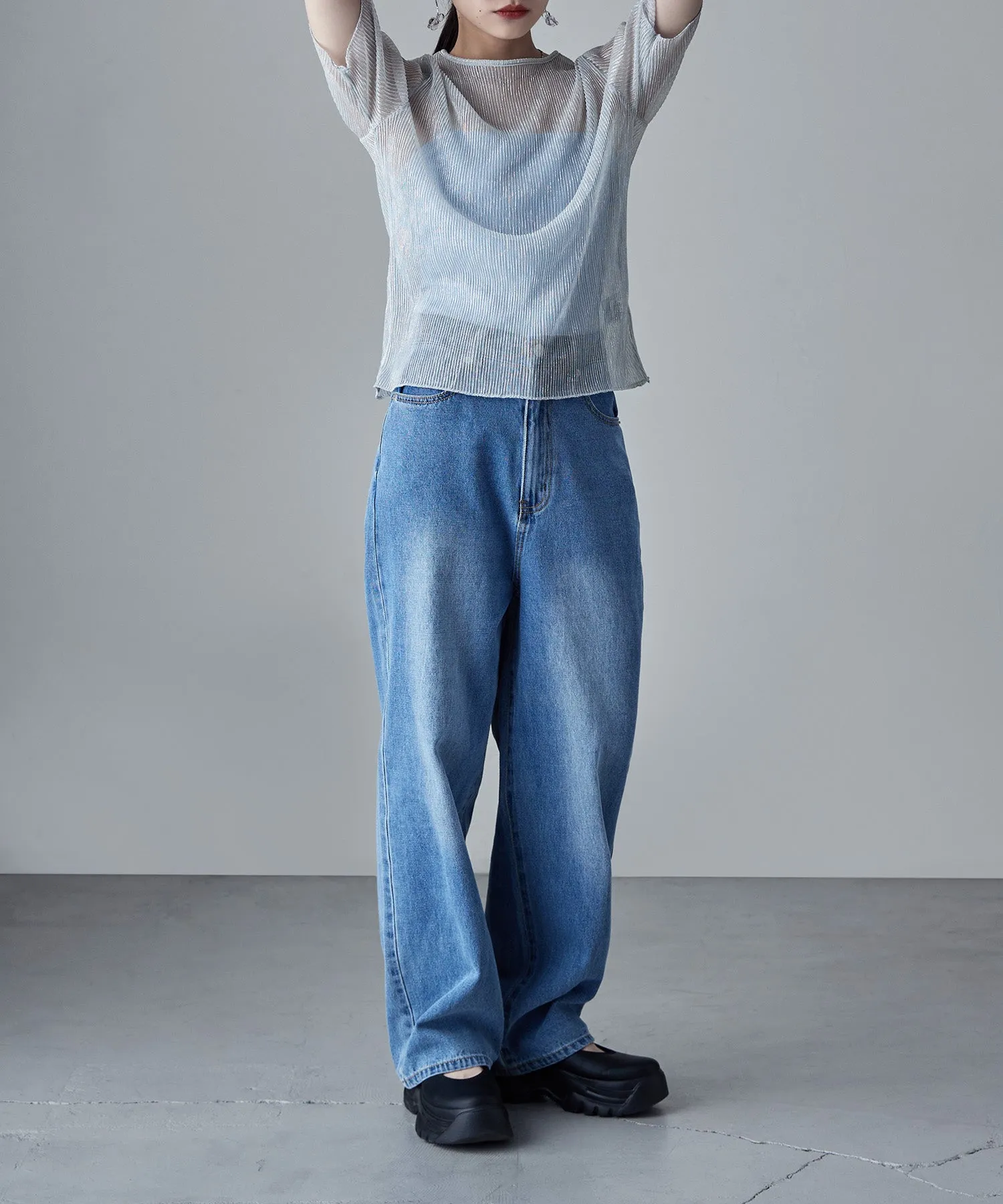 Lame sheer pleats tops
