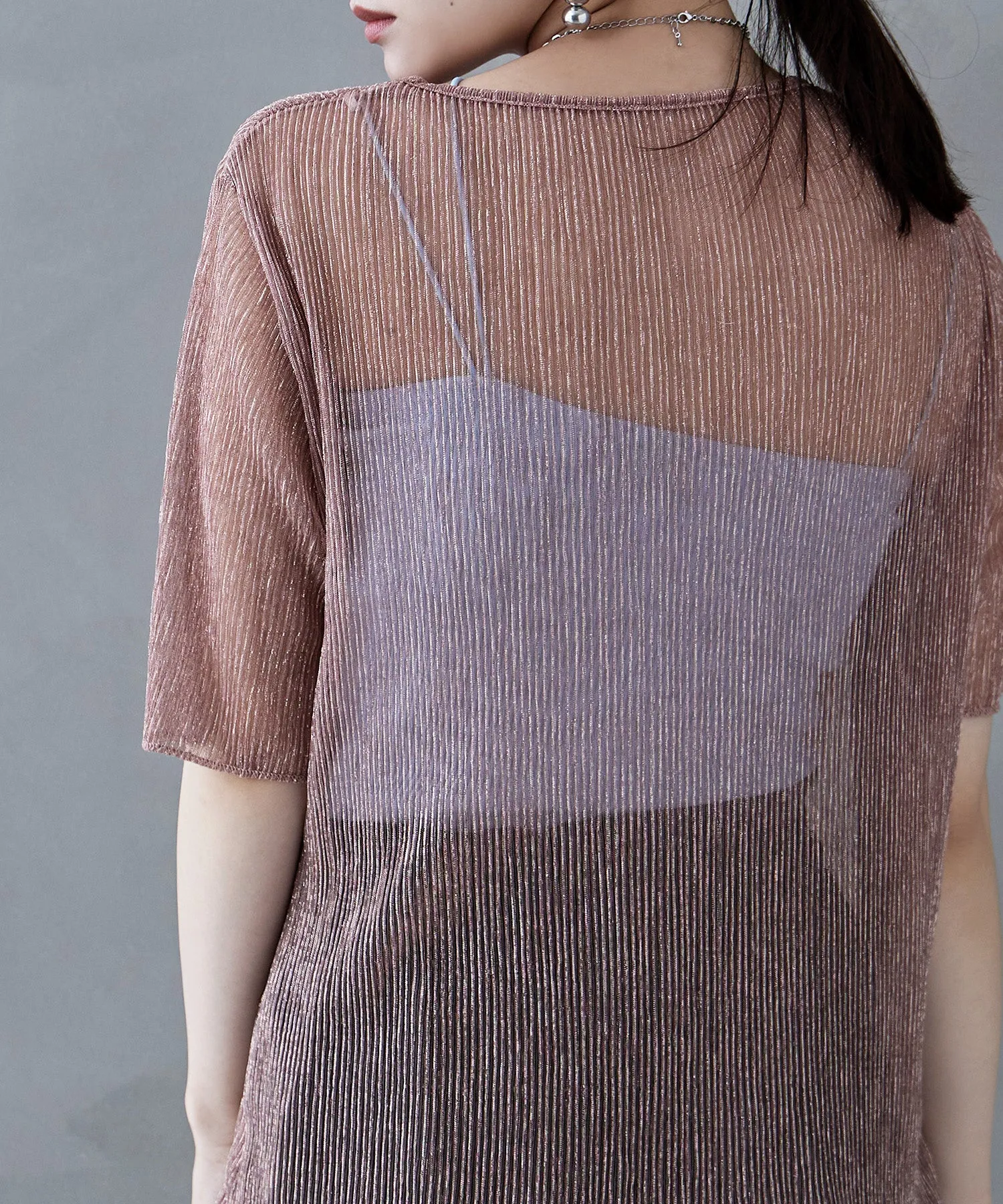 Lame sheer pleats tops