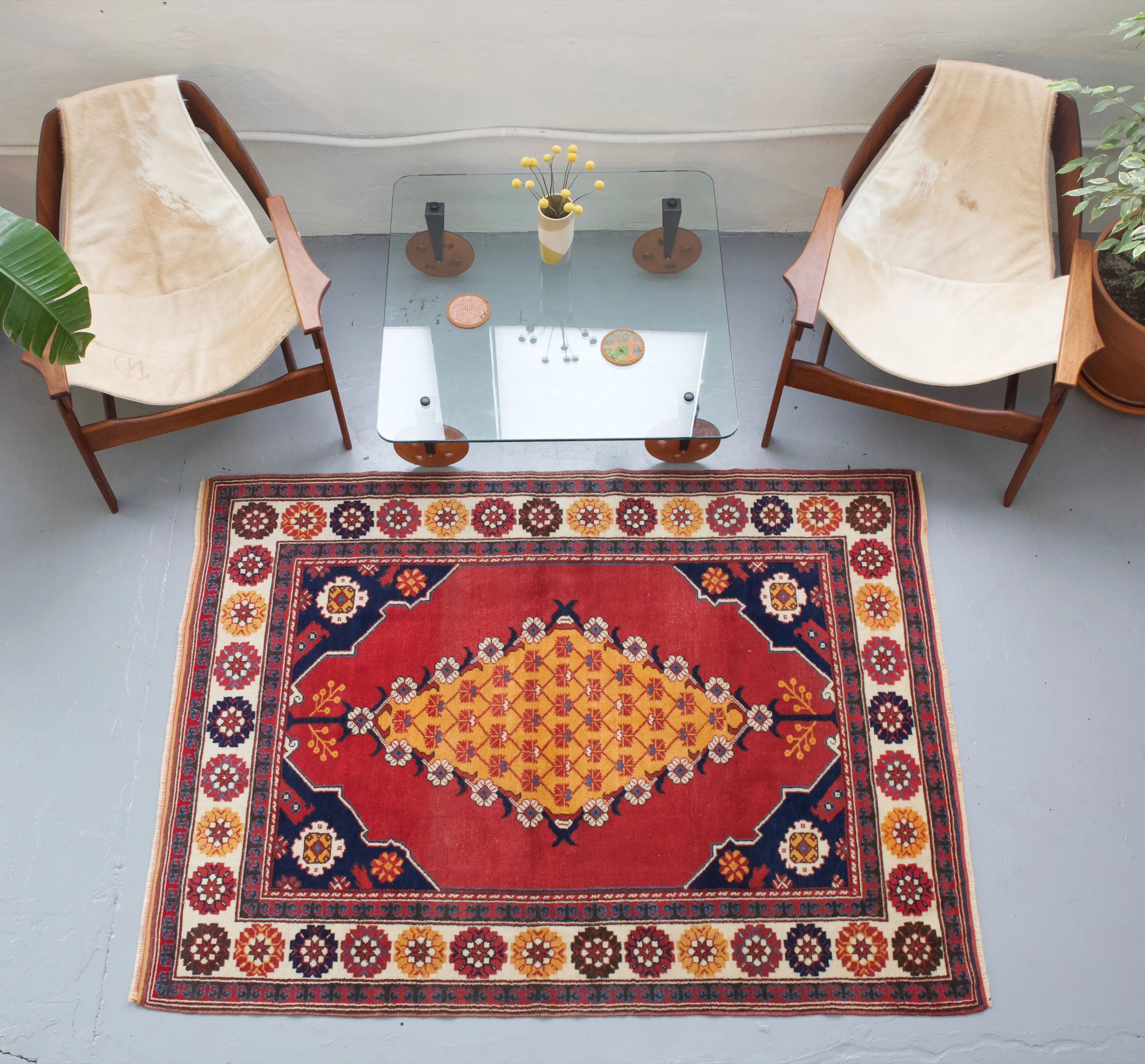 Old Turkish Aegean Dazkiri Rug