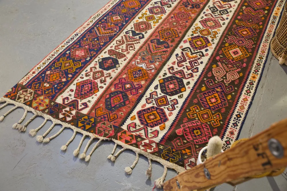 Old Van Kilim 4.10ftx9ft